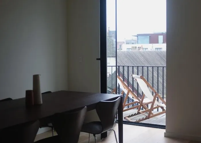 Design Met Zonnig Terras Bij Gravensteen Appartement