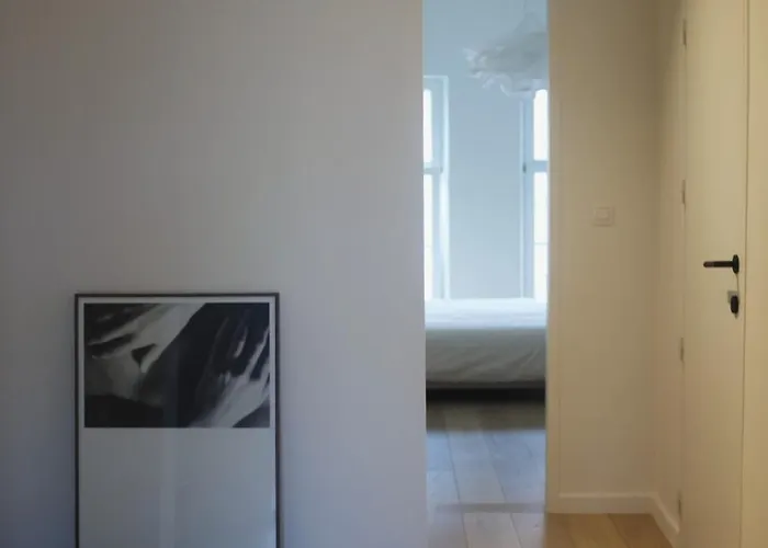 Design Met Zonnig Terras Bij Gravensteen * Гент